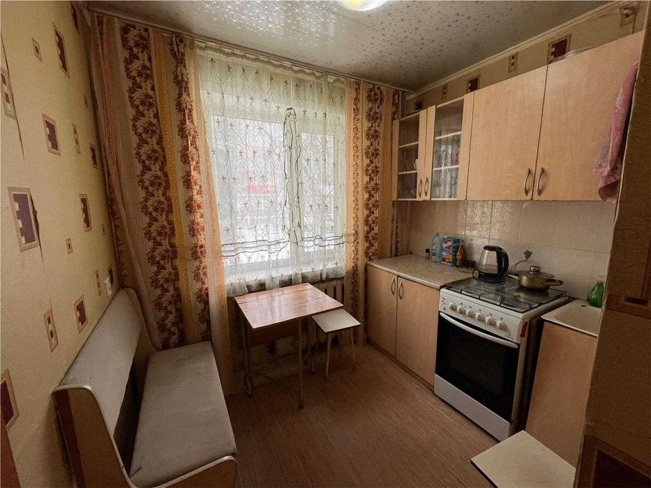 Продам 2-х ком квартиру в 12 мкр,ИПОТЕКА,1 этаж