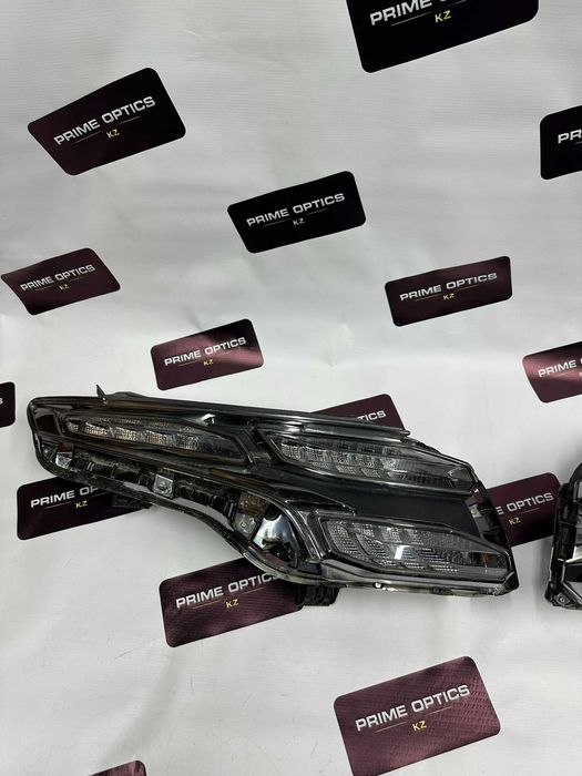 Фара на Hyundai Tucson NX4