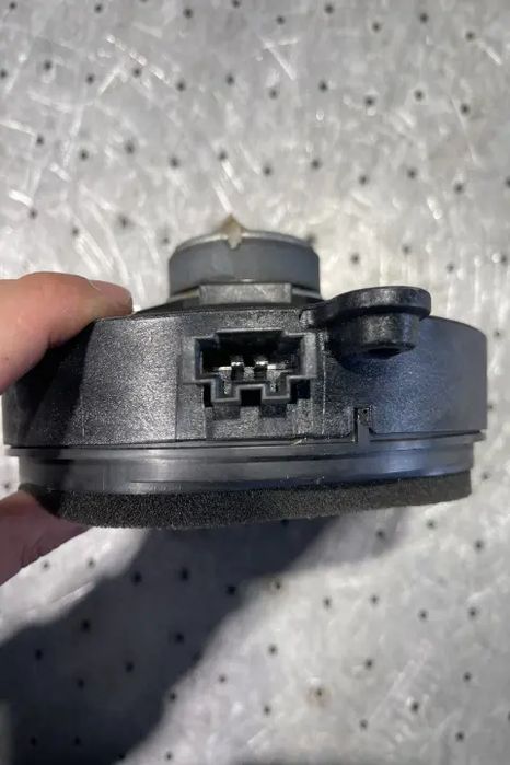 Boxa spate A 203 820 15 02 Mercedes-Benz C-Class 2003