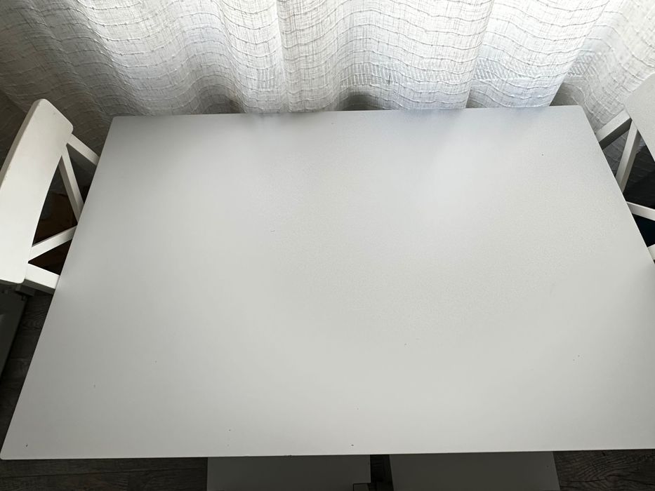 Masa și 4 scaune Jysk