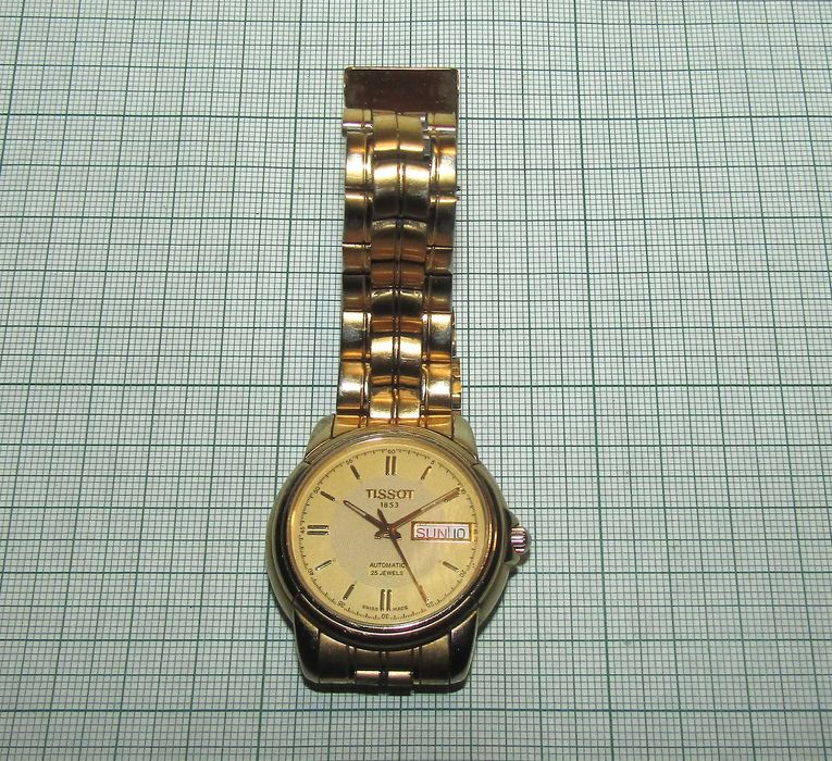 Мъжки швейцарски самонавиващ часовник Tissot