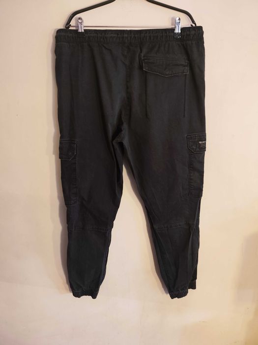 Мъжки карго панталони Reserved Pull and Bear