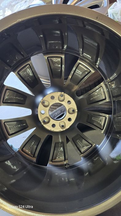 Jante noi originale Mercedes E class S class R20 in 2 latimi