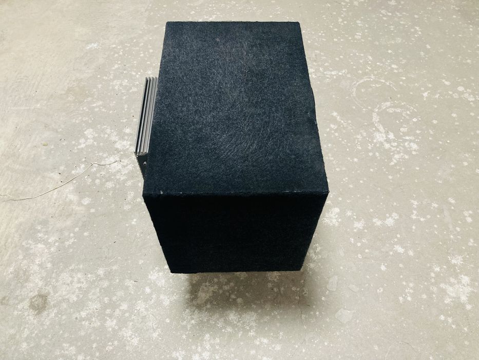 Subwoofer (сабвуфер) с усилителем (обмен)