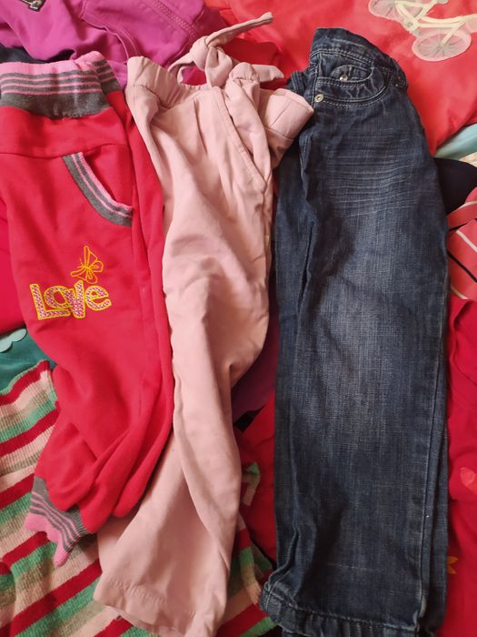 Продам много детской одежды