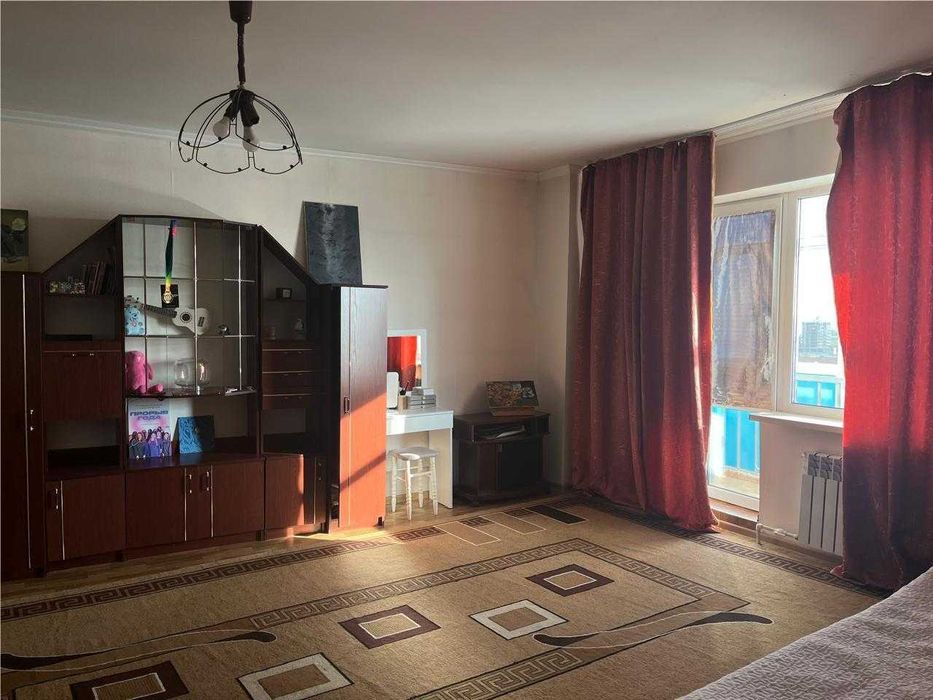 1 комн улучен. пр.Республики 1/3, 9/12этаж, 55кв.м