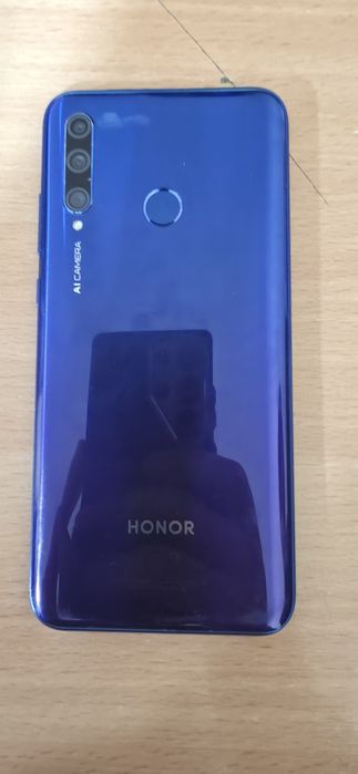 Honor 10i.         128gb