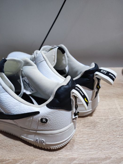 Nike Air Force 1 LV8 UTILITY