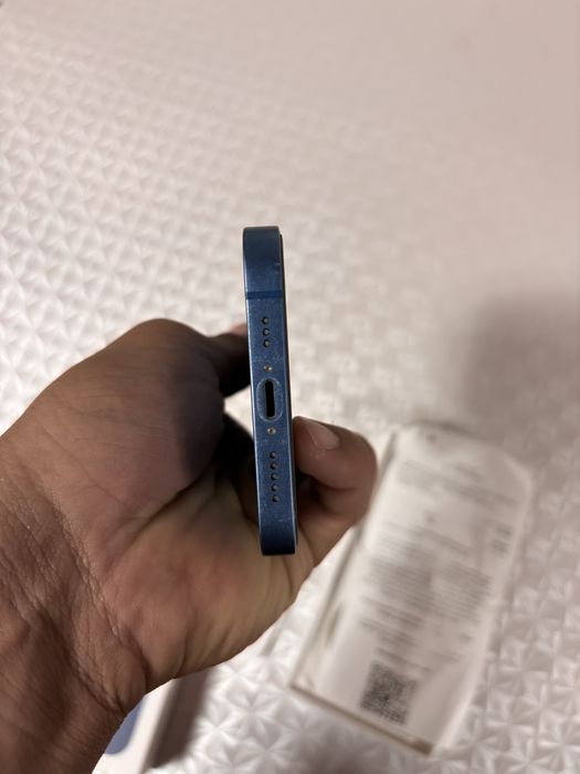 Айфон 13 хорошим состаяние