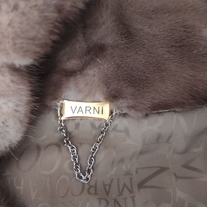 Продам норковую шубу