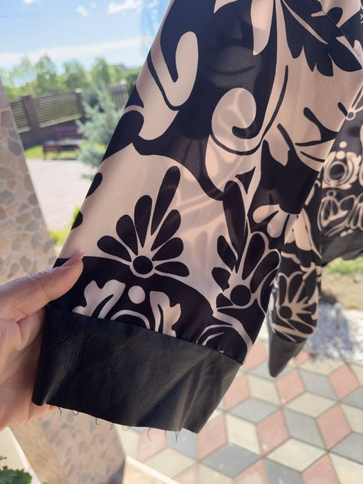 Bluzita marime mare 30 lei