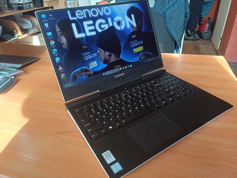 15.6' 144Hz IPS Lenovo Legion Core™ i7-9750H/16GB DDR4/SSD + HDD