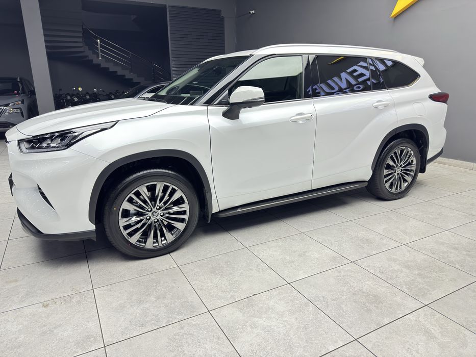 Tayota haylandir 2026.  Yil