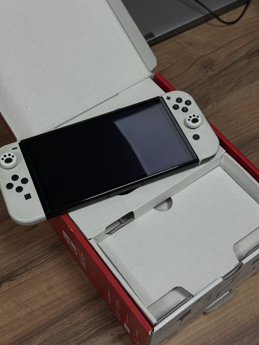 Прошитая Nintendo Switch Oled 128Gb