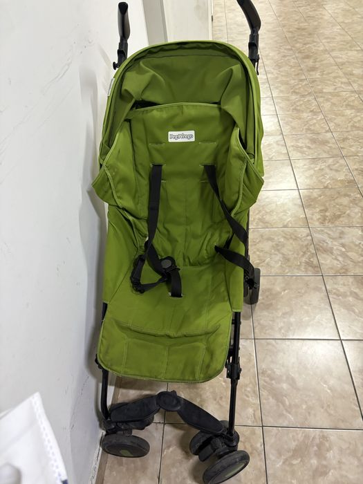 Коляска для прогулок и поездок