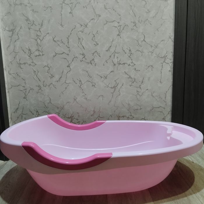 Продам детскую ванночку