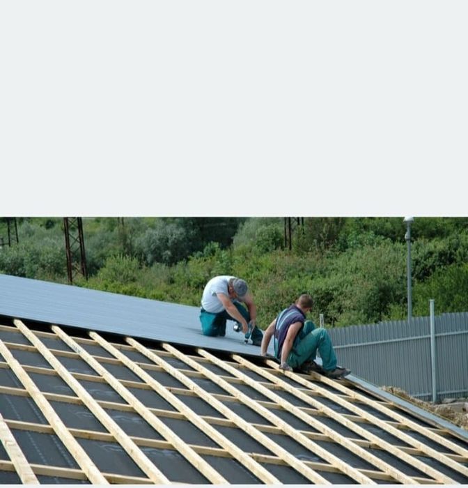 Suntem o echipa specializata in constructii acoperisuri de la A la Z.