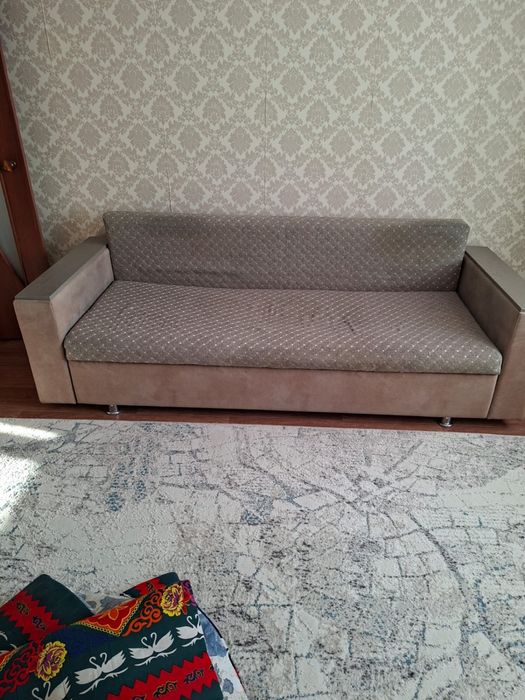 Продам Диван в отличном состоянии