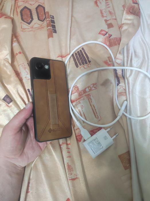 Реалми с 30 продам срочно все родное