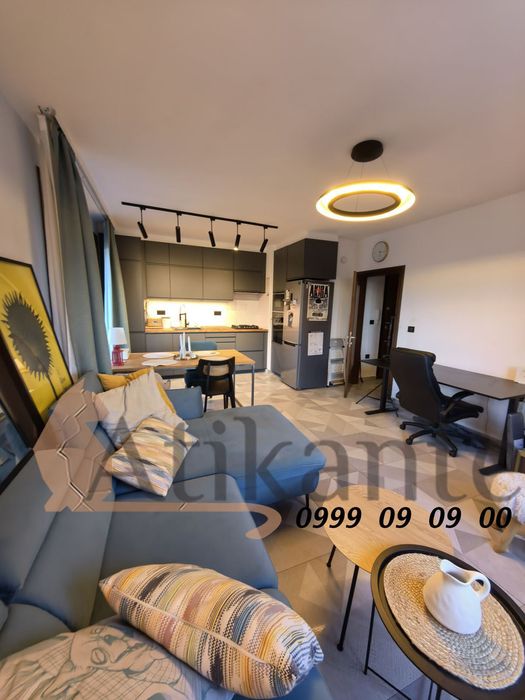 Дава се под наем Двустаен апартамент в София, Красно село - 78 кв.м за 747.66 € - Снимка #1