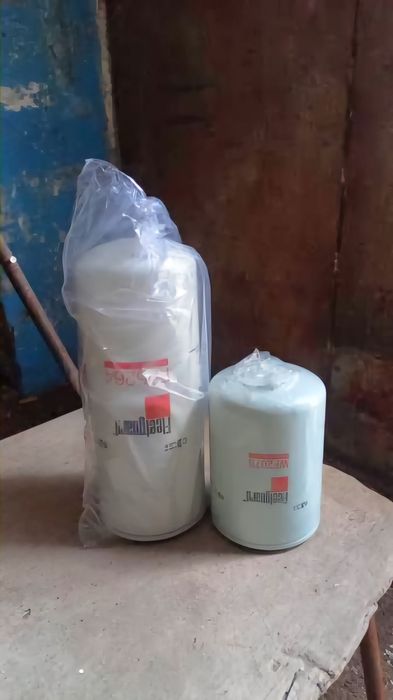 Фильтры топливные Fleetguard WF2075