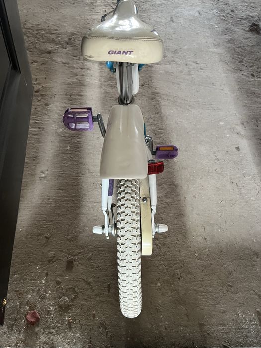 Продам детский велик на 5-7 лет.