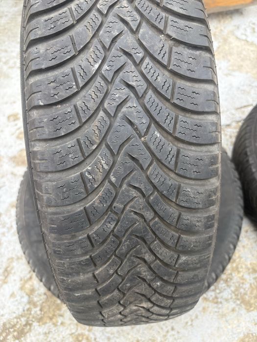 Anvelope 235 70 17 iarna
