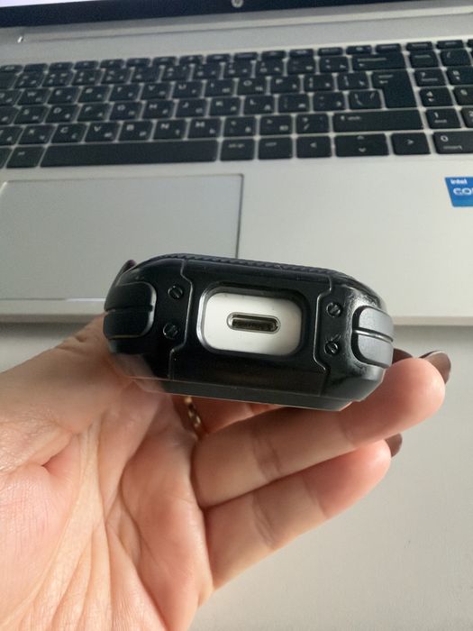 Продам AirPods 2 поколения!
