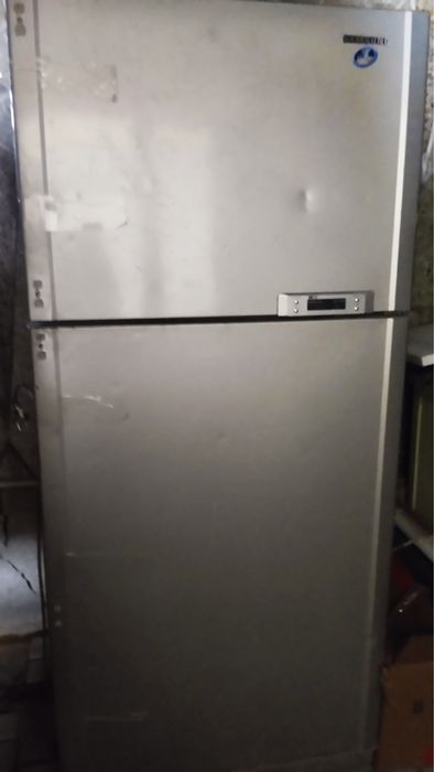 Продам или обмен холодильник Samsung