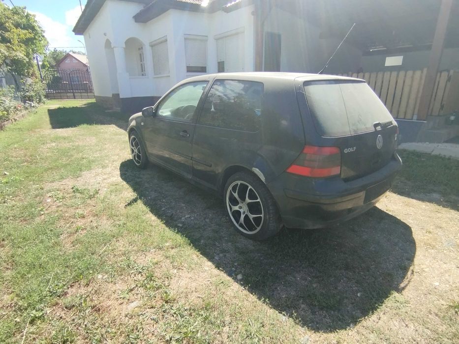 Vând vw golf 4 1.8 gti