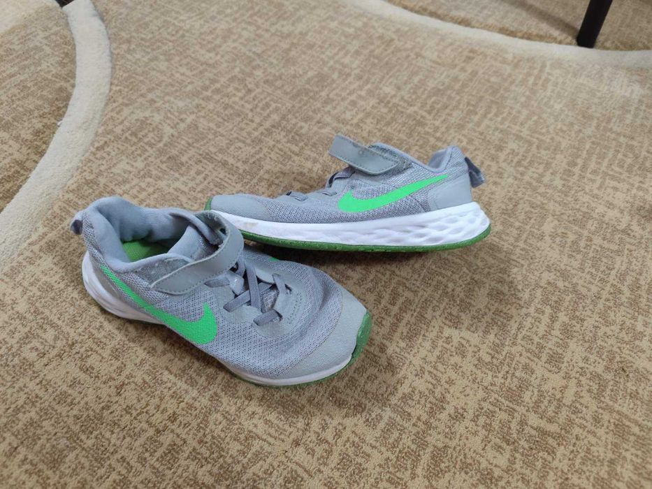 Пума, найк маратонки