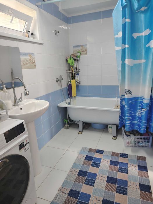 продается дом в районе бани Самал