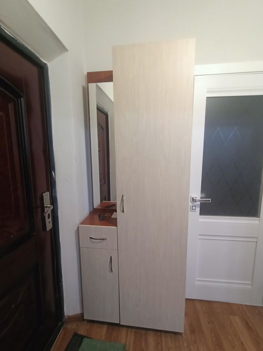 Срочно продам прихожую