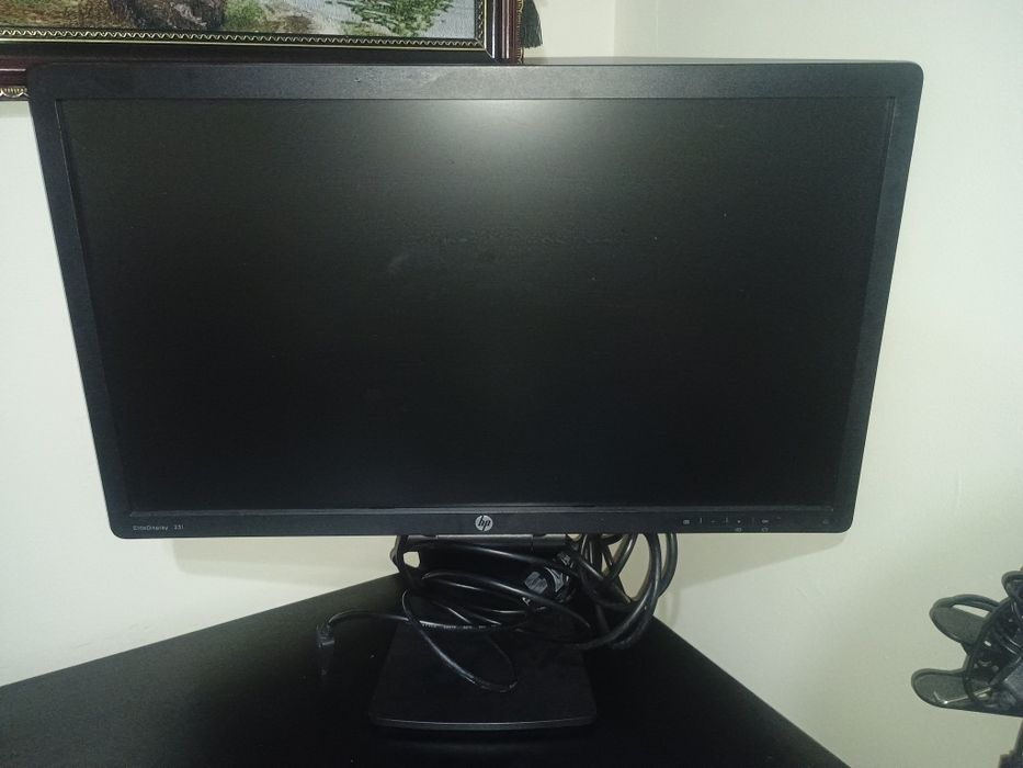 Продам монитор hp EliteDisplay E231
