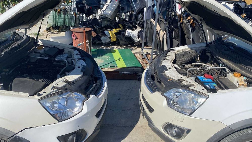 Fata completa / Piese dezmembrari Opel Antara 2.2 4x4 Automat Facelift