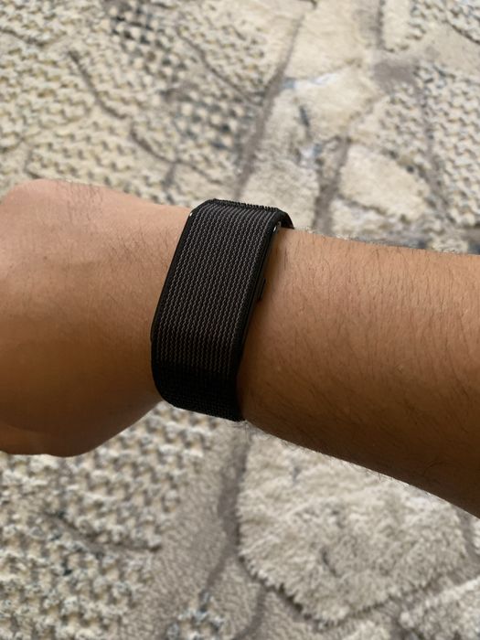 Activity Fitness Tracker - Умный фитнес-браслет