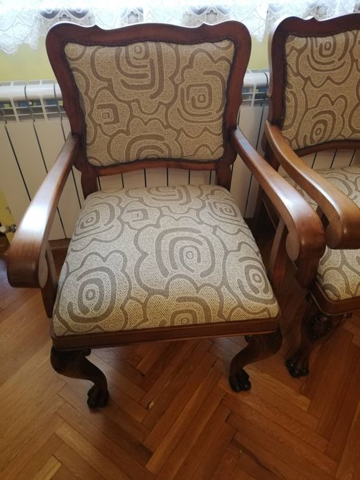 Столове tet-a-tet