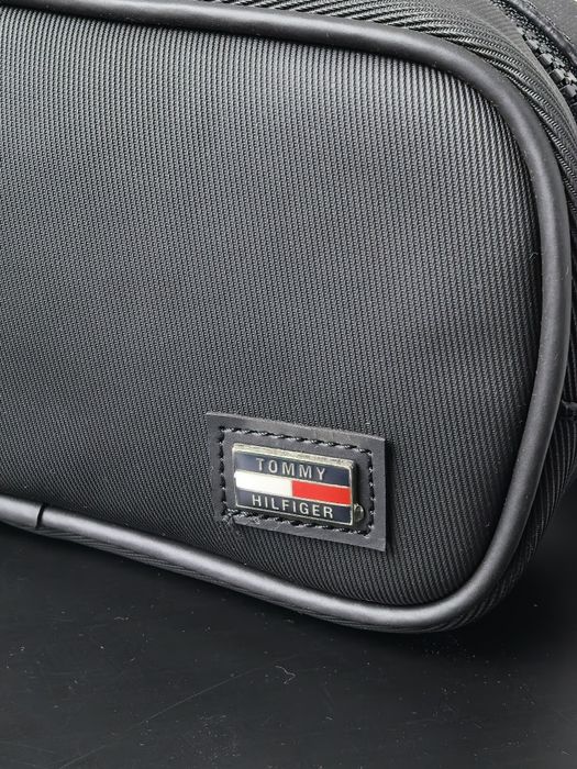 Tomi чанта тип несесер