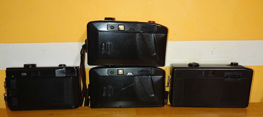Lot 10 aparate foto film 35 mm complet functionale ( 3 point & shoot ) pt. amatorii de lomografie