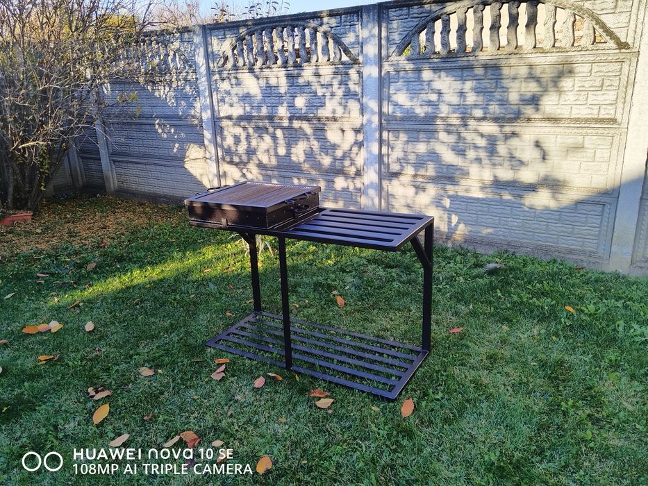 Oferta ! Vand gratar cu masa solid, vopsit termic