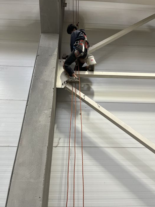 Промышлен альпинисты.