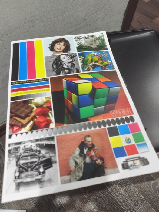 Продам цветной принтер лазерный