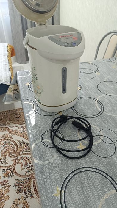 Продам электро чайник