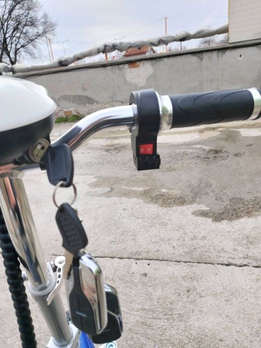 Електрическа Триколка модел A3+ Blue 1200W (задно предаване)