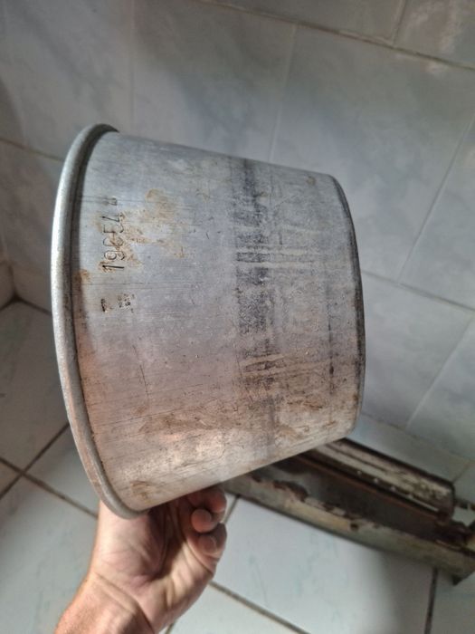 Cantar balanta cu tas de aluminiu