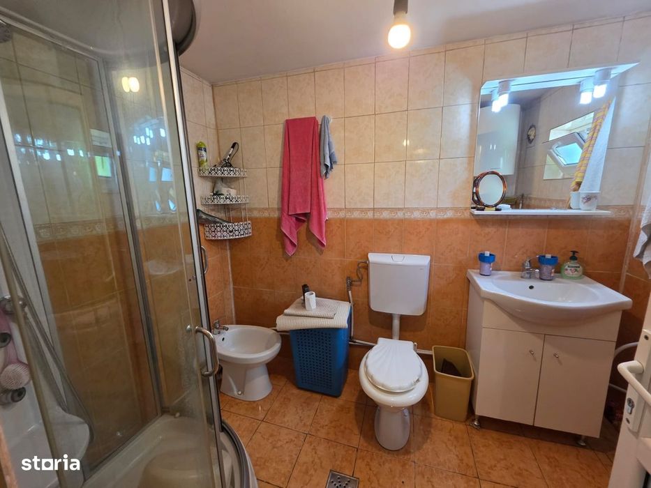 Casă în Horia, teren 1.200 mp, mobilat și utilat ca în poze, 2 camere