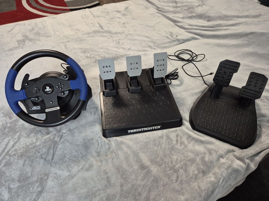 Volan Thrustmaster T150 PRO ForceFeedback