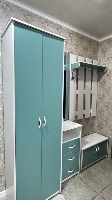 Продам прихожку……