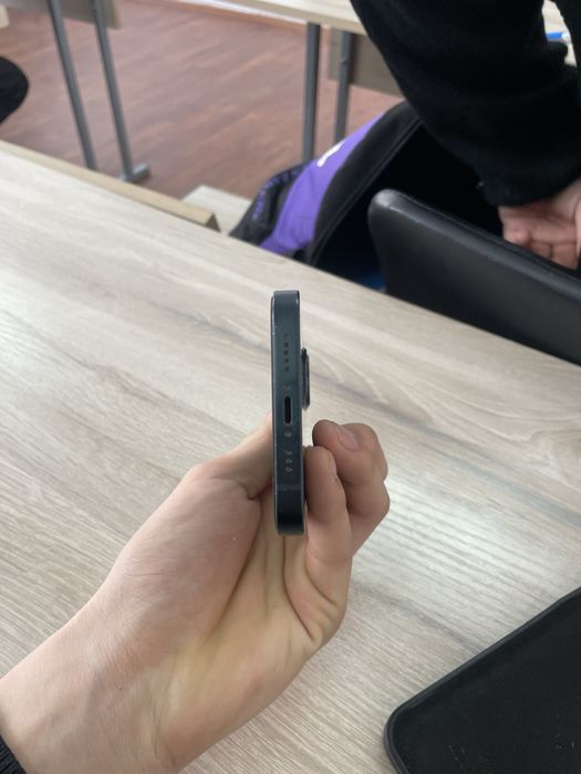 Айфон 13 продам