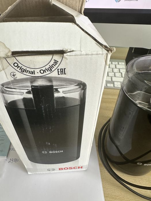 Продам кофемолку bosch